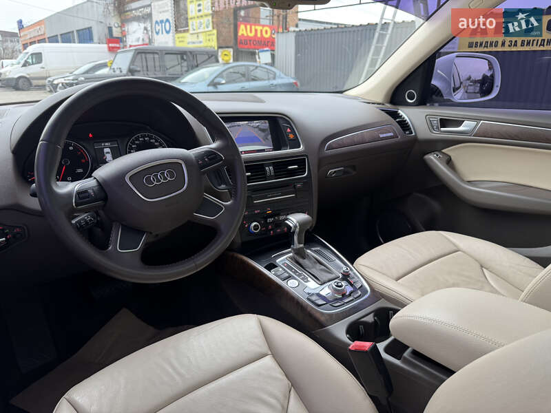 Внедорожник / Кроссовер Audi Q5 2014 в Днепре