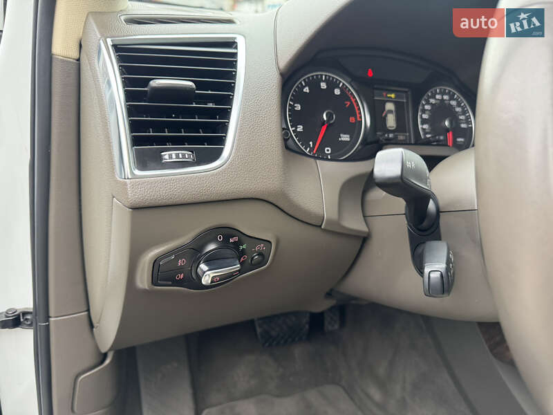 Внедорожник / Кроссовер Audi Q5 2014 в Днепре