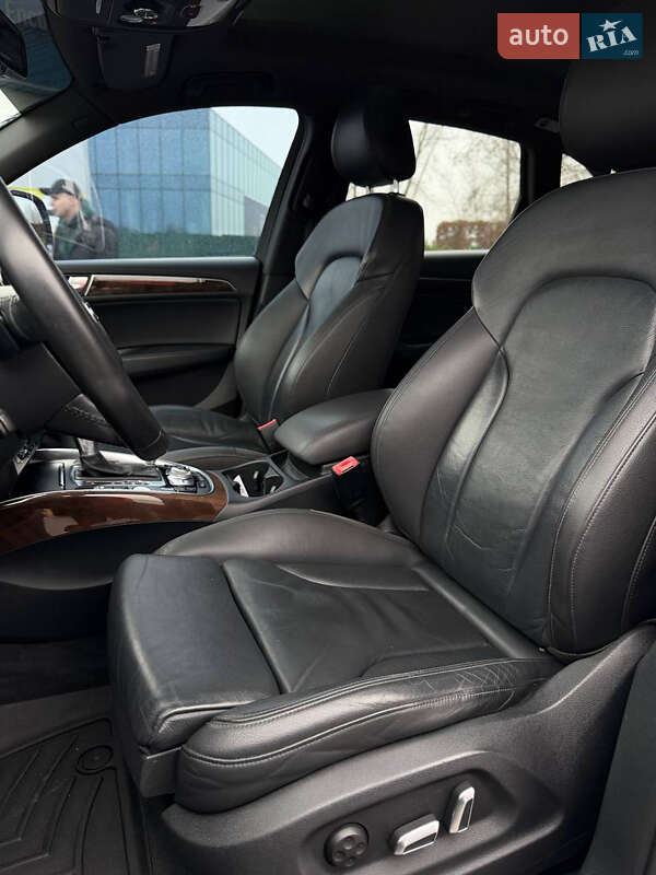 Позашляховик / Кросовер Audi Q5 2015 в Києві