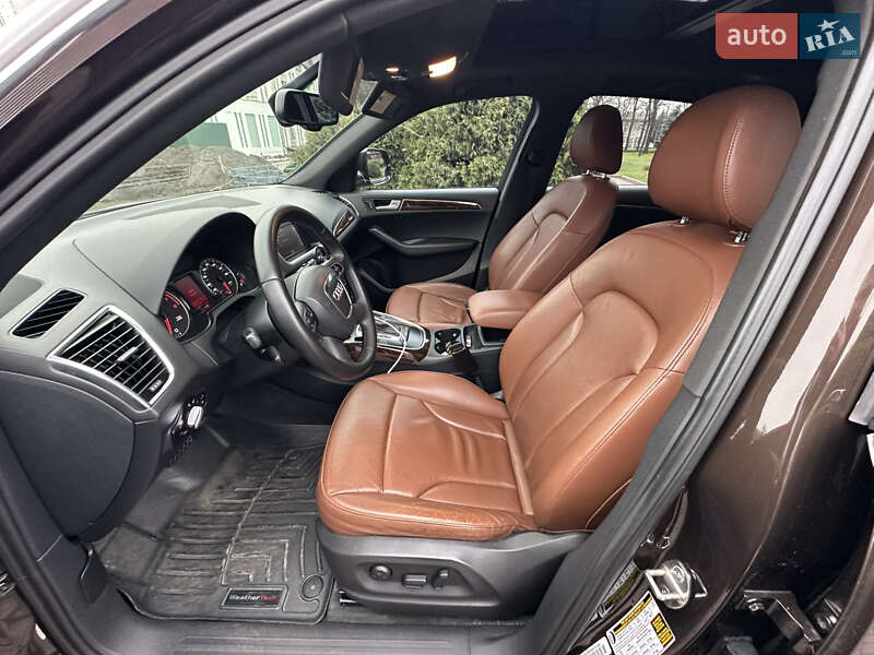 Внедорожник / Кроссовер Audi Q5 2012 в Днепре