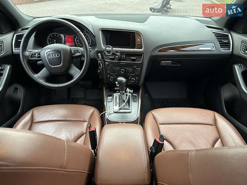 Внедорожник / Кроссовер Audi Q5 2012 в Днепре