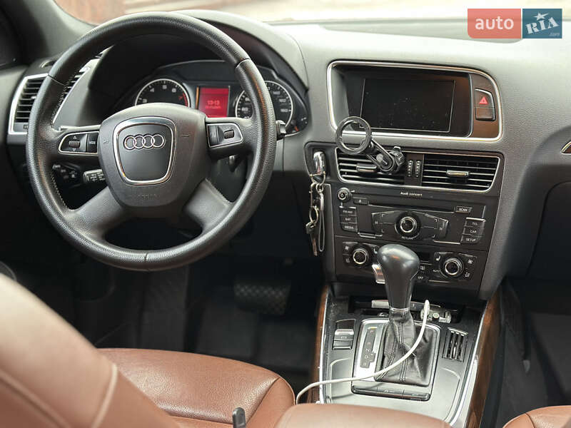 Внедорожник / Кроссовер Audi Q5 2012 в Днепре