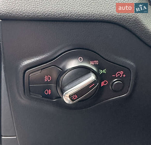 Внедорожник / Кроссовер Audi Q5 2012 в Днепре