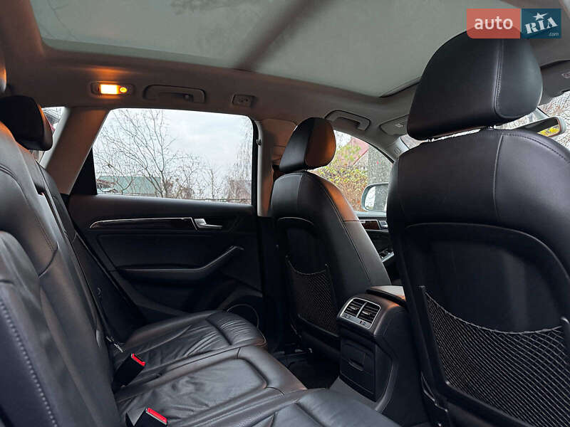 Внедорожник / Кроссовер Audi Q5 2015 в Киеве