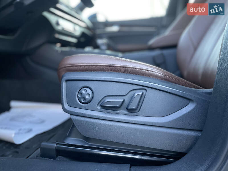 Позашляховик / Кросовер Audi Q5 2019 в Луцьку фото 14 Позашляховик / Кросовер Audi Q5 2019 в Луцьку