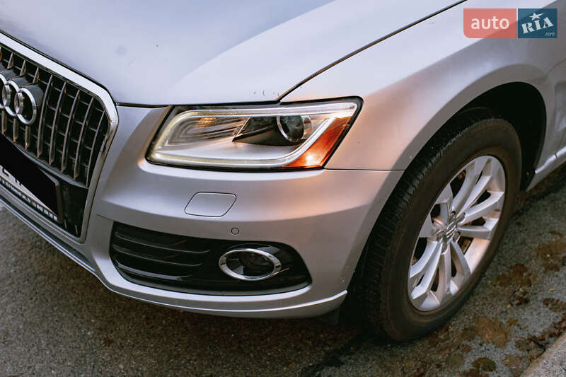 Внедорожник / Кроссовер Audi Q5 2015 в Одессе