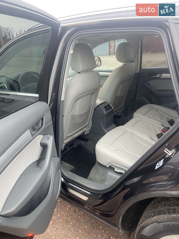 Позашляховик / Кросовер Audi Q5 2013 в Чернігові