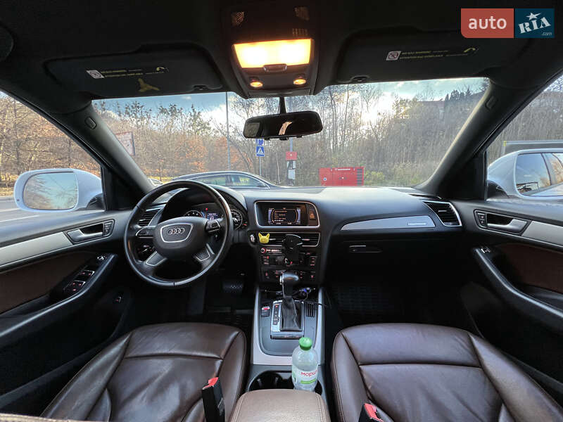 Позашляховик / Кросовер Audi Q5 2014 в Києві