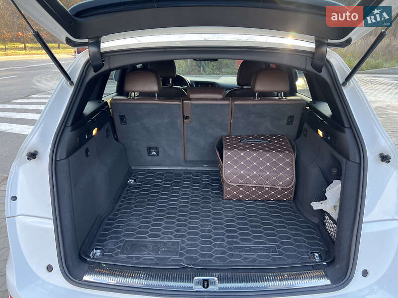 Позашляховик / Кросовер Audi Q5 2014 в Києві