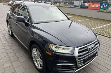 Позашляховик / Кросовер Audi Q5 2019 в Рівному