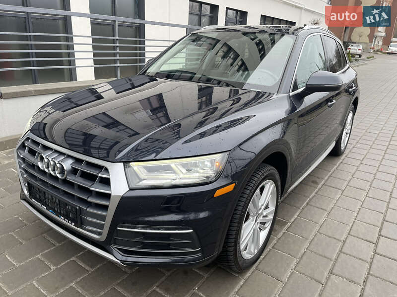 Внедорожник / Кроссовер Audi Q5 2019 в Ровно