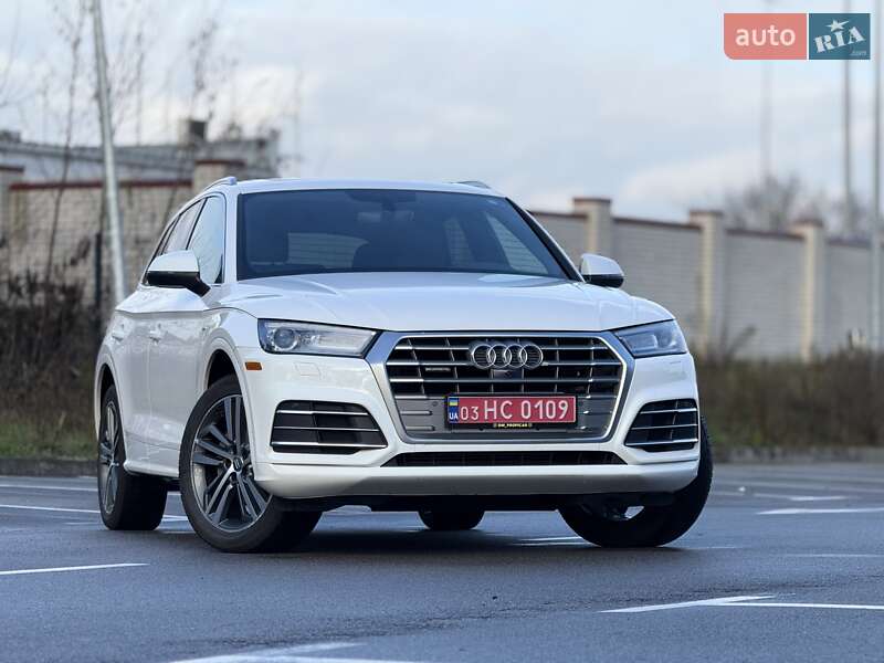 Внедорожник / Кроссовер Audi Q5 2018 в Киеве