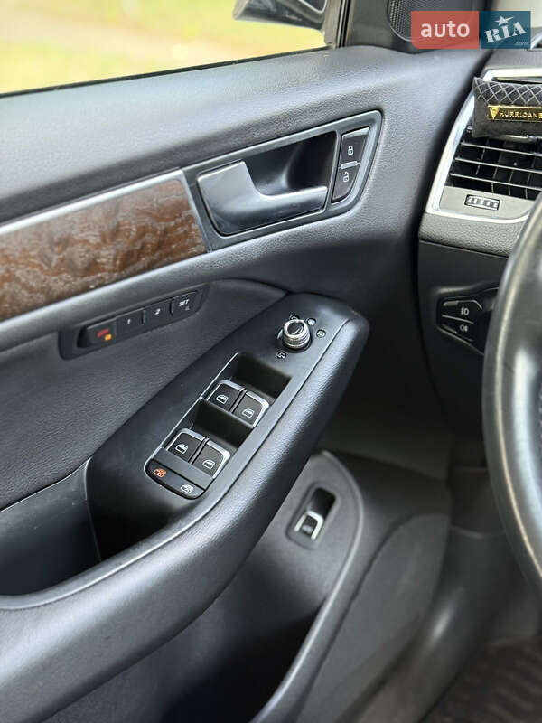 Внедорожник / Кроссовер Audi Q5 2014 в Корсуне-Шевченковском