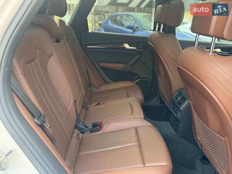 Позашляховик / Кросовер Audi Q5 2020 в Одесі