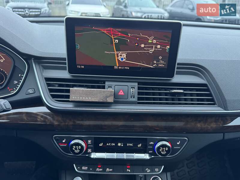 Внедорожник / Кроссовер Audi Q5 2019 в Тернополе