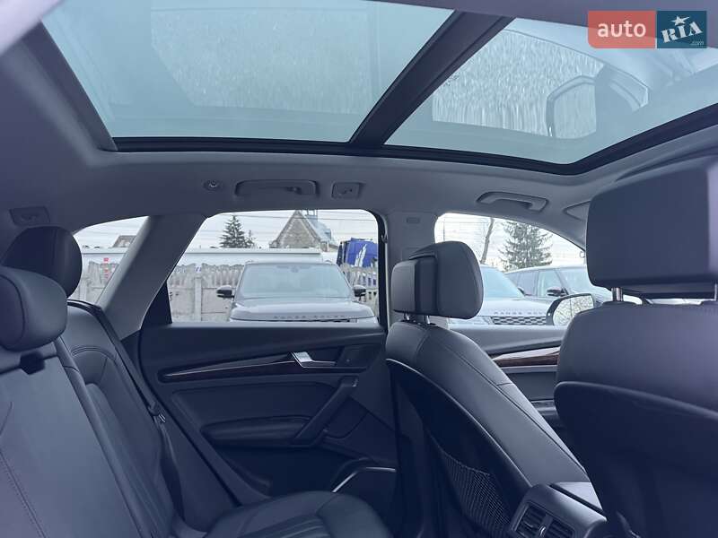 Внедорожник / Кроссовер Audi Q5 2019 в Тернополе