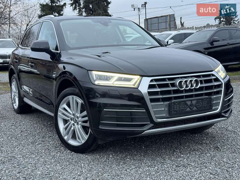 Внедорожник / Кроссовер Audi Q5 2019 в Тернополе