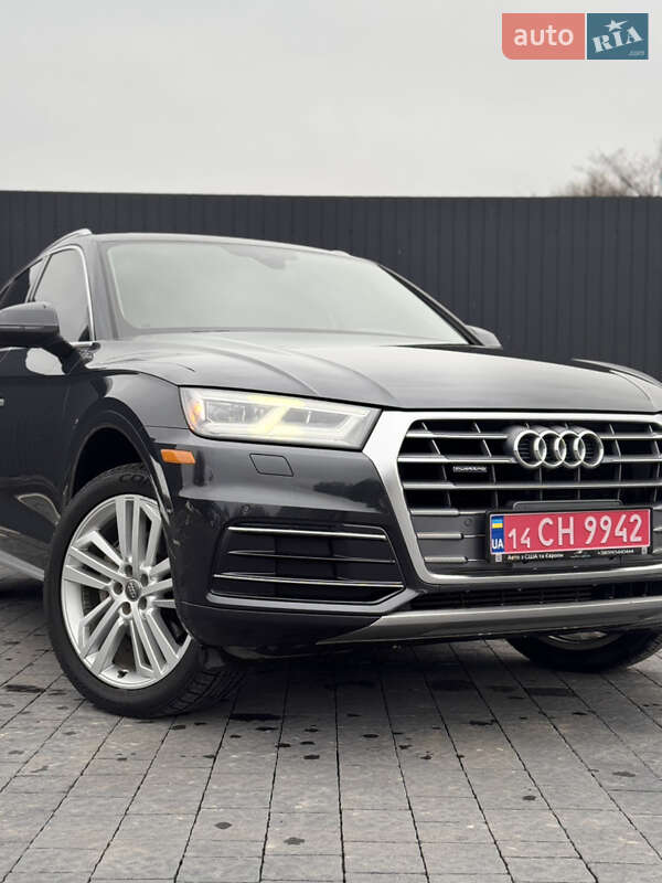 Внедорожник / Кроссовер Audi Q5 2017 в Самборе