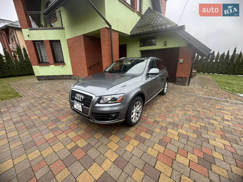 Внедорожник / Кроссовер Audi Q5 2011 в Львове
