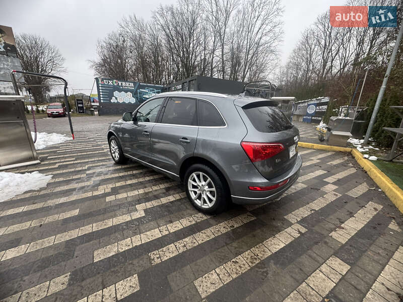 Внедорожник / Кроссовер Audi Q5 2011 в Львове