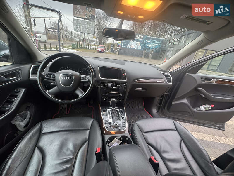 Внедорожник / Кроссовер Audi Q5 2011 в Львове