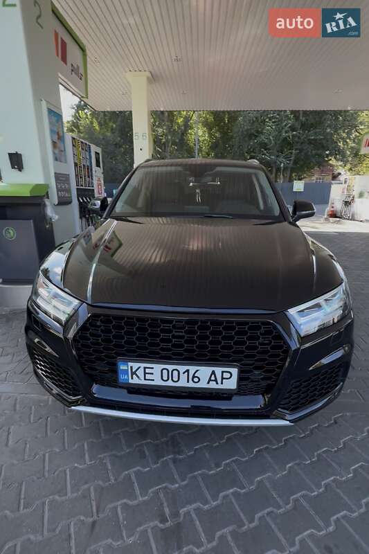 Внедорожник / Кроссовер Audi Q5 2018 в Соленом фото 2 Внедорожник / Кроссовер Audi Q5 2018 в Соленом