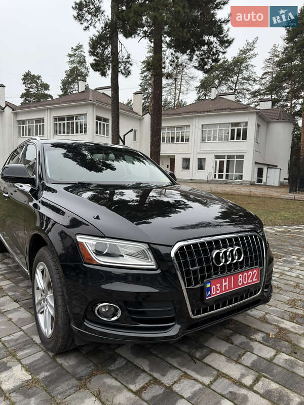 Внедорожник / Кроссовер Audi Q5 2016 в Ахтырке