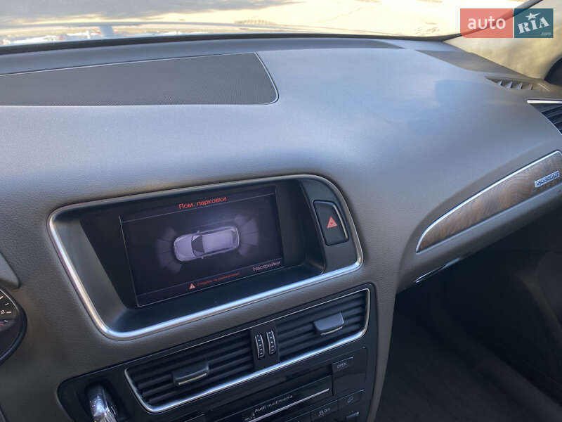 Позашляховик / Кросовер Audi Q5 2012 в Івано-Франківську