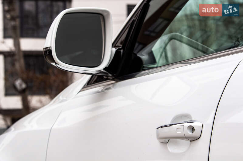 Позашляховик / Кросовер Audi Q5 2016 в Львові