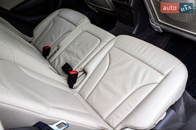 Позашляховик / Кросовер Audi Q5 2016 в Львові