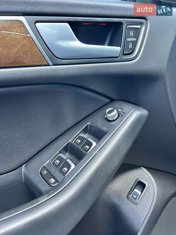 Позашляховик / Кросовер Audi Q5 2016 в Сумах