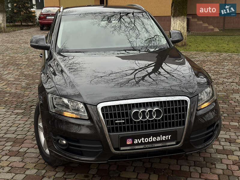 Внедорожник / Кроссовер Audi Q5 2012 в Тячеве