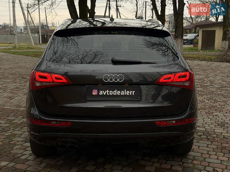 Внедорожник / Кроссовер Audi Q5 2012 в Тячеве