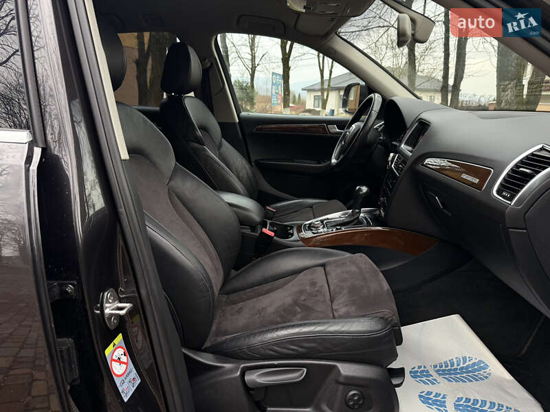 Внедорожник / Кроссовер Audi Q5 2012 в Тячеве