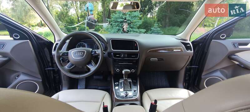 Внедорожник / Кроссовер Audi Q5 2016 в Миргороде