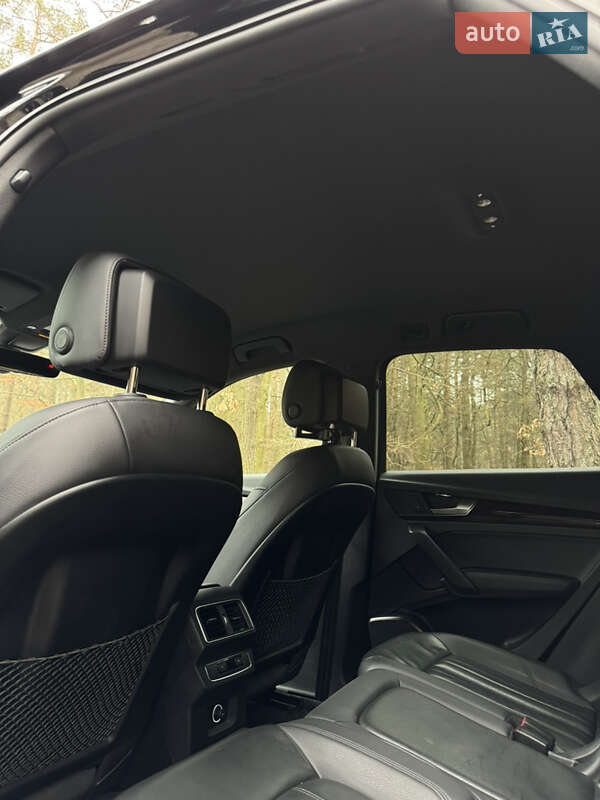 Позашляховик / Кросовер Audi Q5 2019 в Львові фото 26 Позашляховик / Кросовер Audi Q5 2019 в Львові