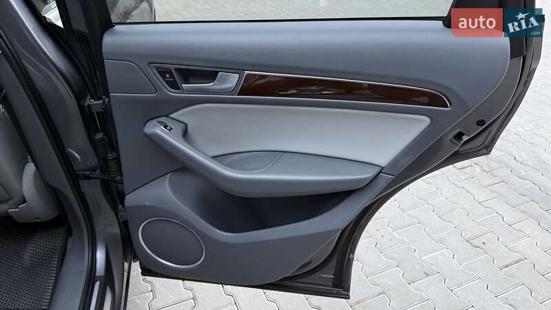 Позашляховик / Кросовер Audi Q5 2016 в Тернополі