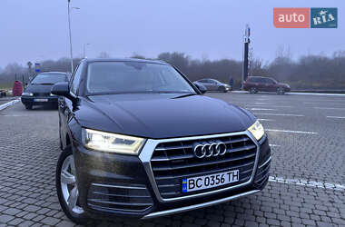 Позашляховик / Кросовер Audi Q5 2017 в Львові