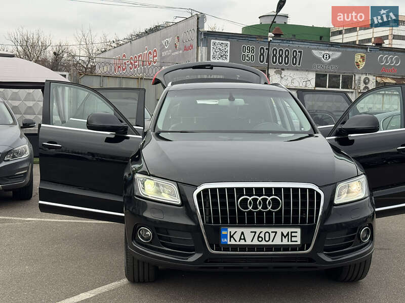 Позашляховик / Кросовер Audi Q5 2015 в Києві