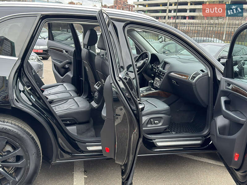 Позашляховик / Кросовер Audi Q5 2015 в Києві