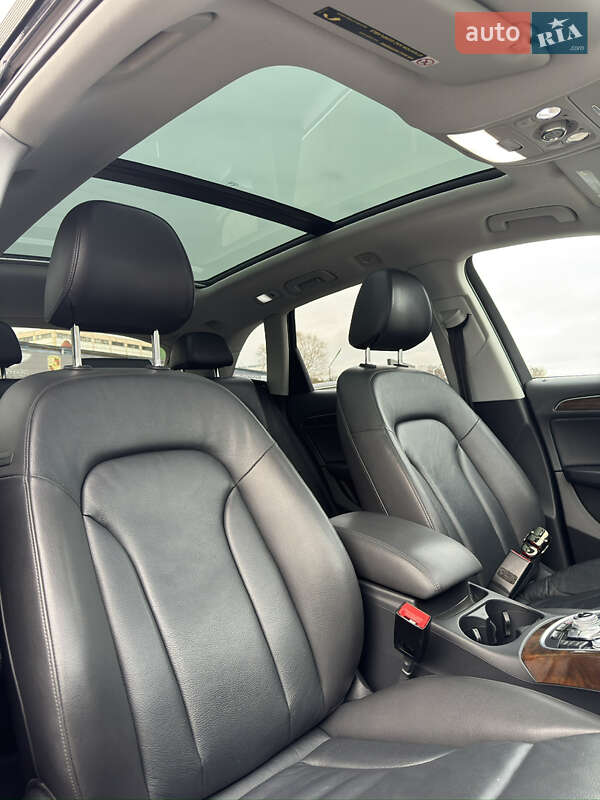 Позашляховик / Кросовер Audi Q5 2015 в Києві