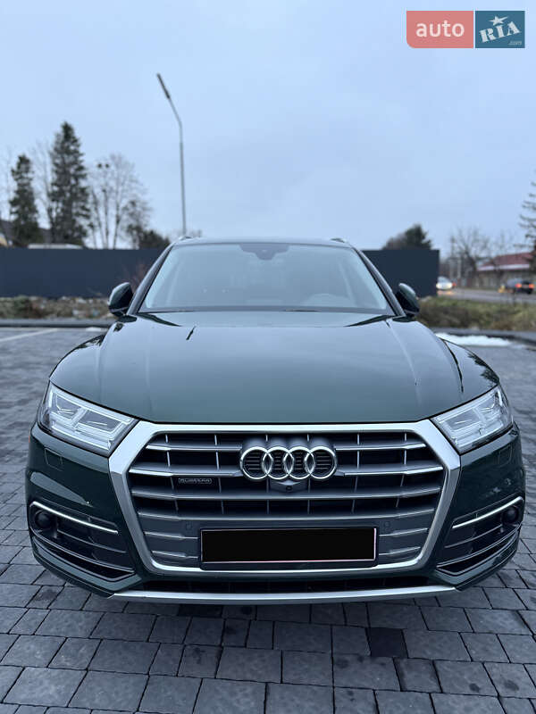 Внедорожник / Кроссовер Audi Q5 2019 в Самборе