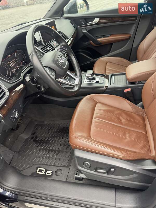 Внедорожник / Кроссовер Audi Q5 2019 в Киеве фото 23 Внедорожник / Кроссовер Audi Q5 2019 в Киеве