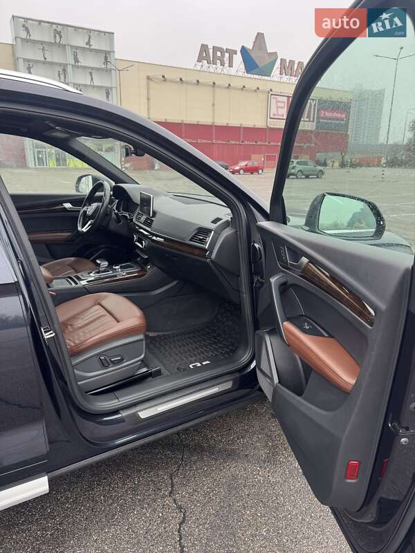 Внедорожник / Кроссовер Audi Q5 2019 в Киеве фото 30 Внедорожник / Кроссовер Audi Q5 2019 в Киеве