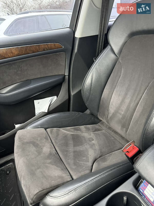 Внедорожник / Кроссовер Audi Q5 2012 в Сумах