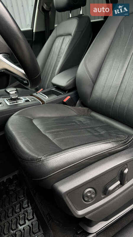 Внедорожник / Кроссовер Audi Q5 2018 в Киеве