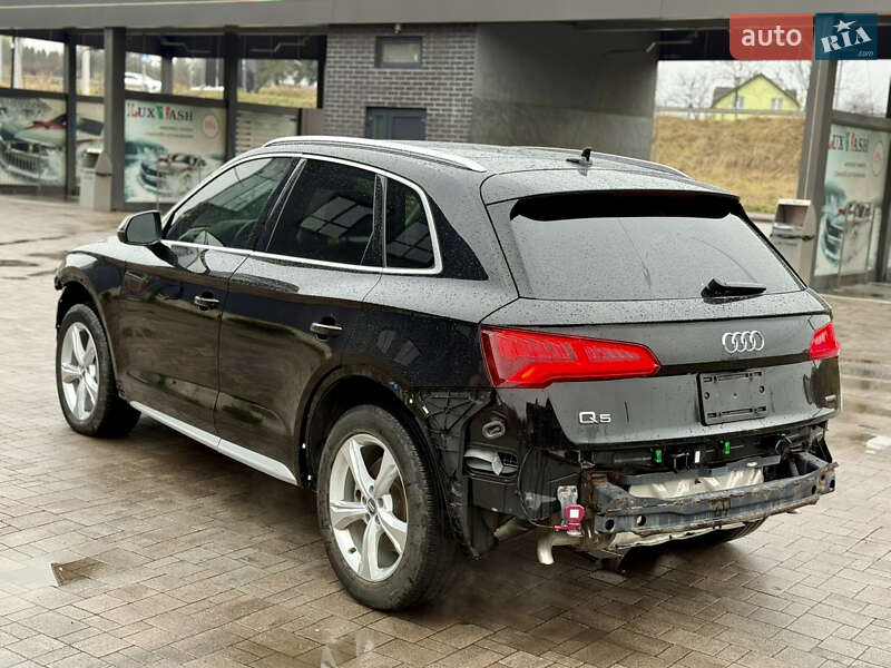 Внедорожник / Кроссовер Audi Q5 2019 в Львове фото 6 Внедорожник / Кроссовер Audi Q5 2019 в Львове