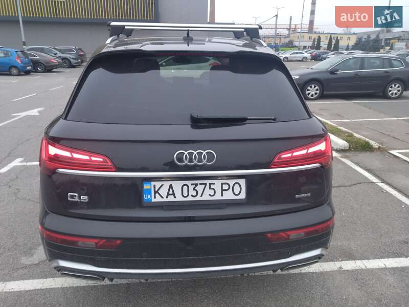 Внедорожник / Кроссовер Audi Q5 2020 в Киеве