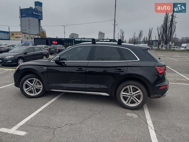 Внедорожник / Кроссовер Audi Q5 2020 в Киеве