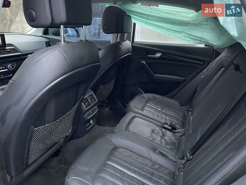 Внедорожник / Кроссовер Audi Q5 2019 в Ровно фото 11 Внедорожник / Кроссовер Audi Q5 2019 в Ровно